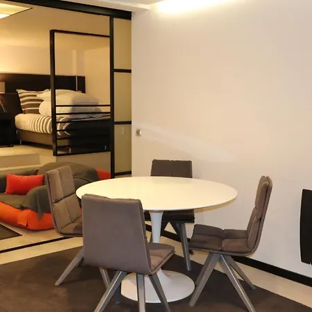Saint Germain Luxury Loft Апартаменты *